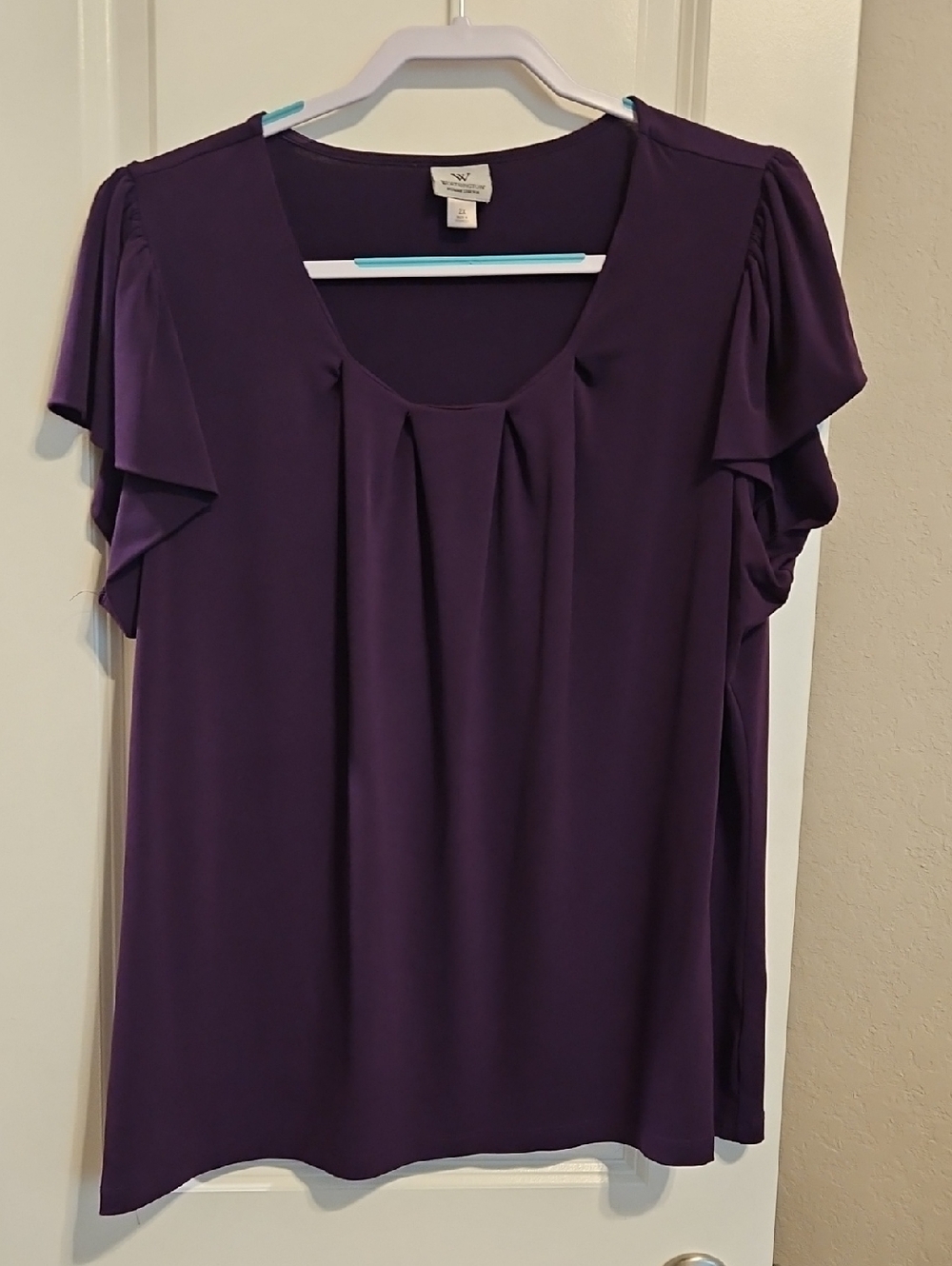 Worthington Plum Short Sleeve Pleated Scoop Neck Top
